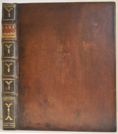 CAROLINE / VOGEL, Code criminel de l’empereur Charles V, vulgairement appellé la Caroline : contenant les loix qui sont suivies dans les juridictions criminelles de l’Empire ; et à l’usage des conseils de guerre des troupes suisses. 1779 – Image 2